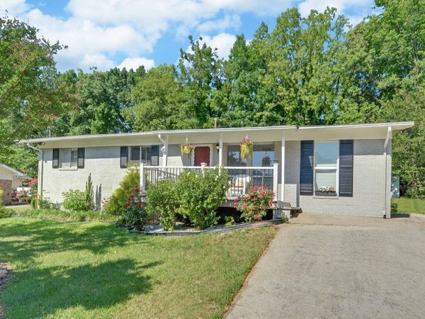 102 Cherry Street, Toccoa, GA 30577