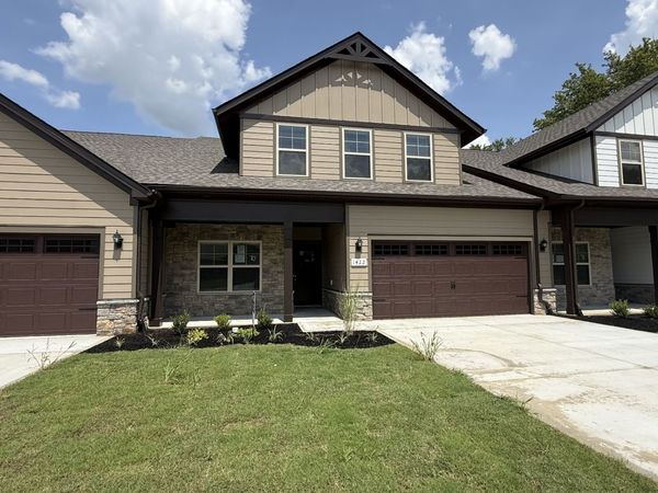 1438 Suzanne Drive , Murfreesboro, TN 37128