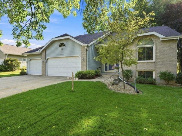 893 Chalfont Drive, Sun Prairie, WI 53590