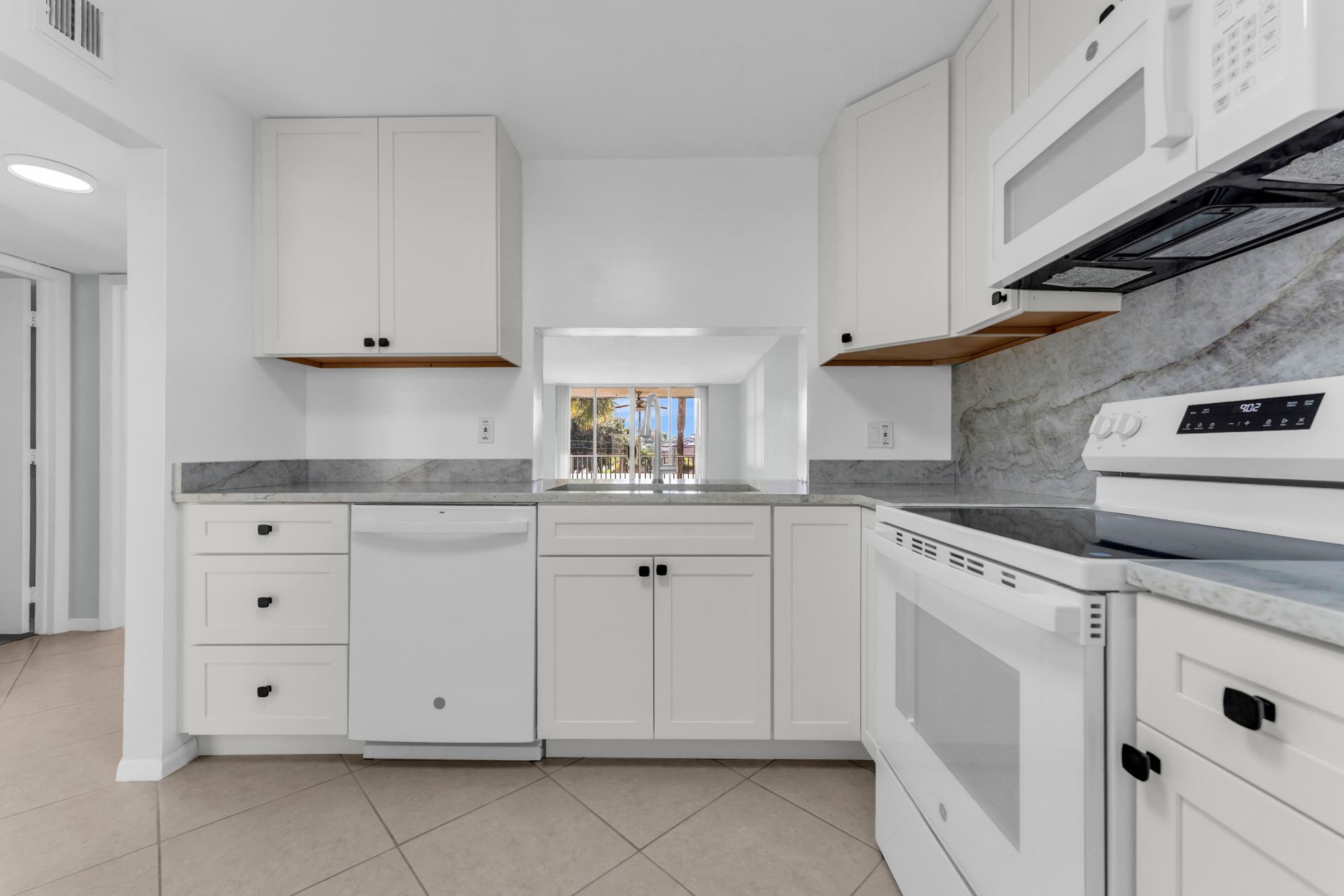931 Gardenia Drive, Unit 269, Delray Beach, FL 33483 Photo