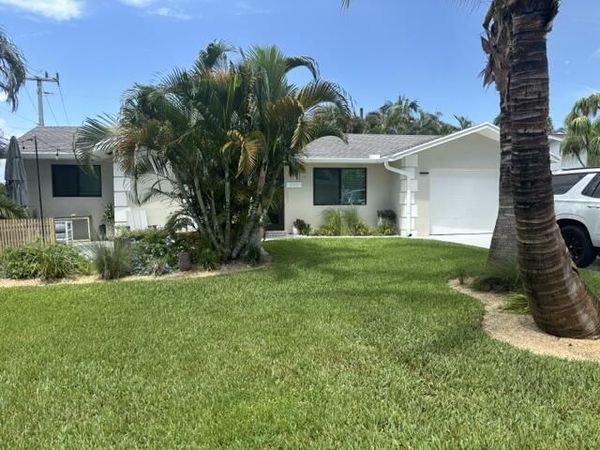 351 MARS Avenue, Tequesta, FL 33469