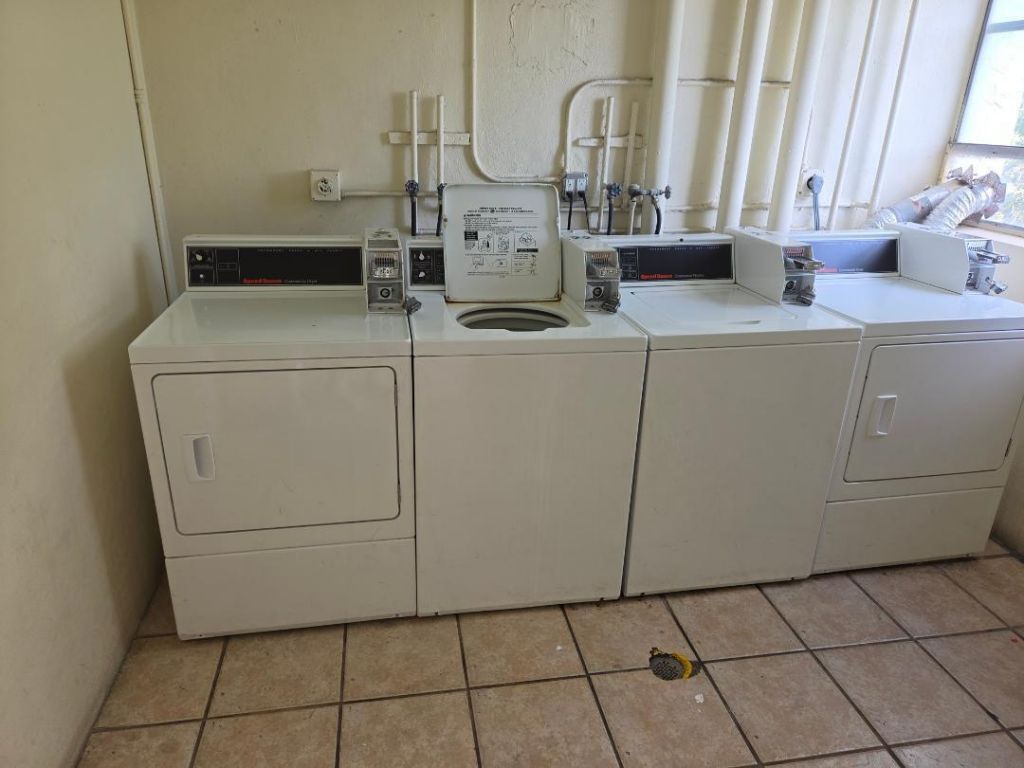 2401 Riverside Drive, Unit 306-B, Coral Springs, FL 33065 Photo