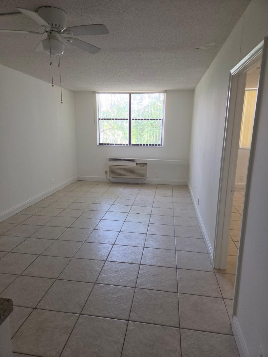 2401 Riverside Drive, Unit 306-B, Coral Springs, FL 33065 Photo