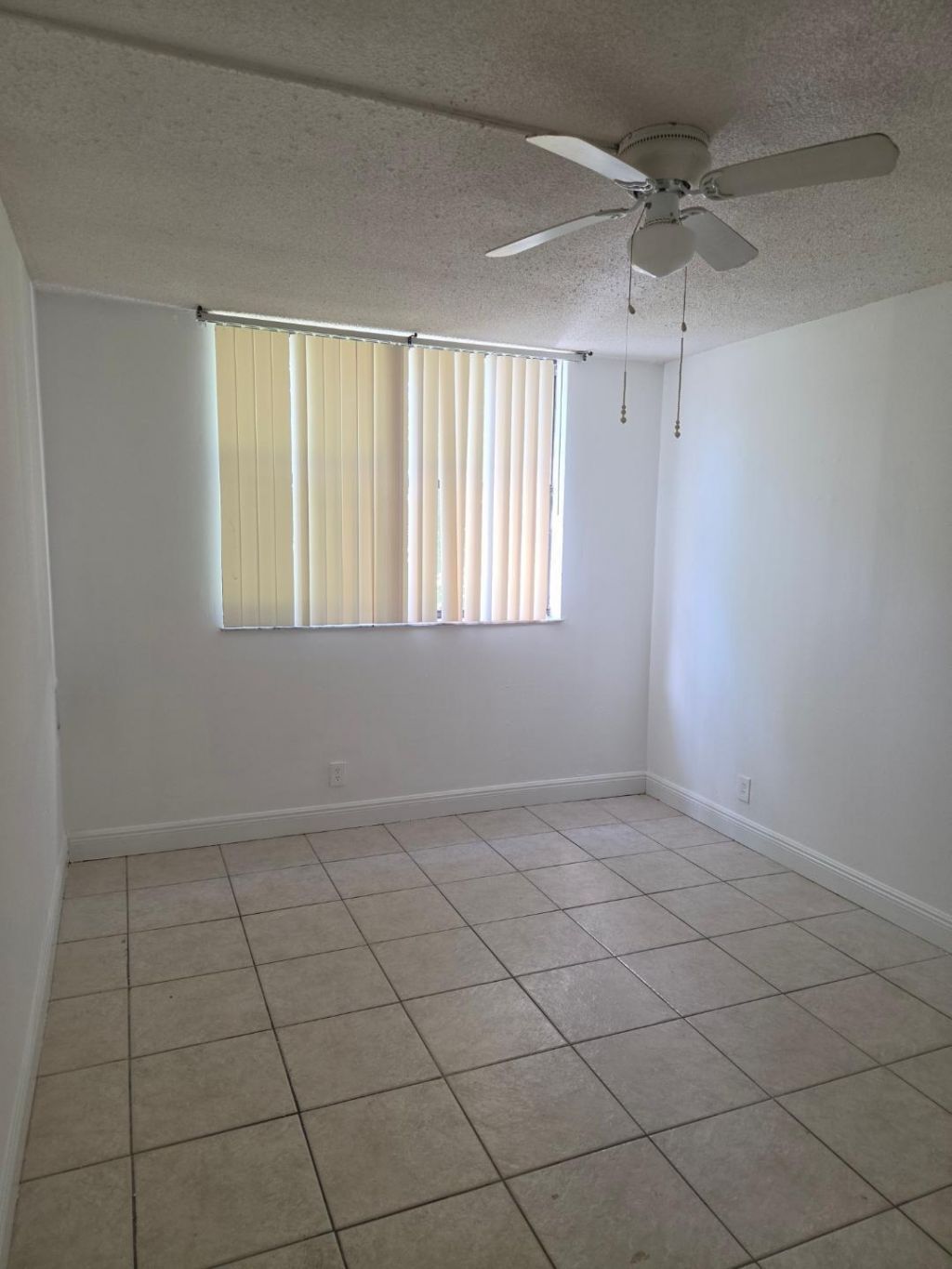 2401 Riverside Drive, Unit 306-B, Coral Springs, FL 33065 Photo