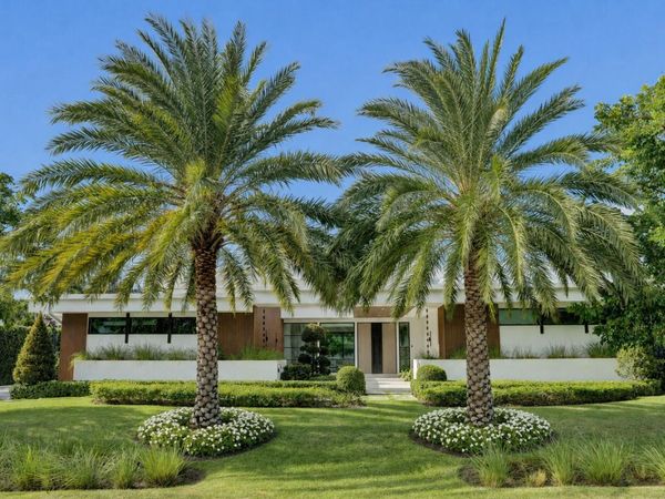 7 Tahoe Lane, Sea Ranch Lakes, FL 33308