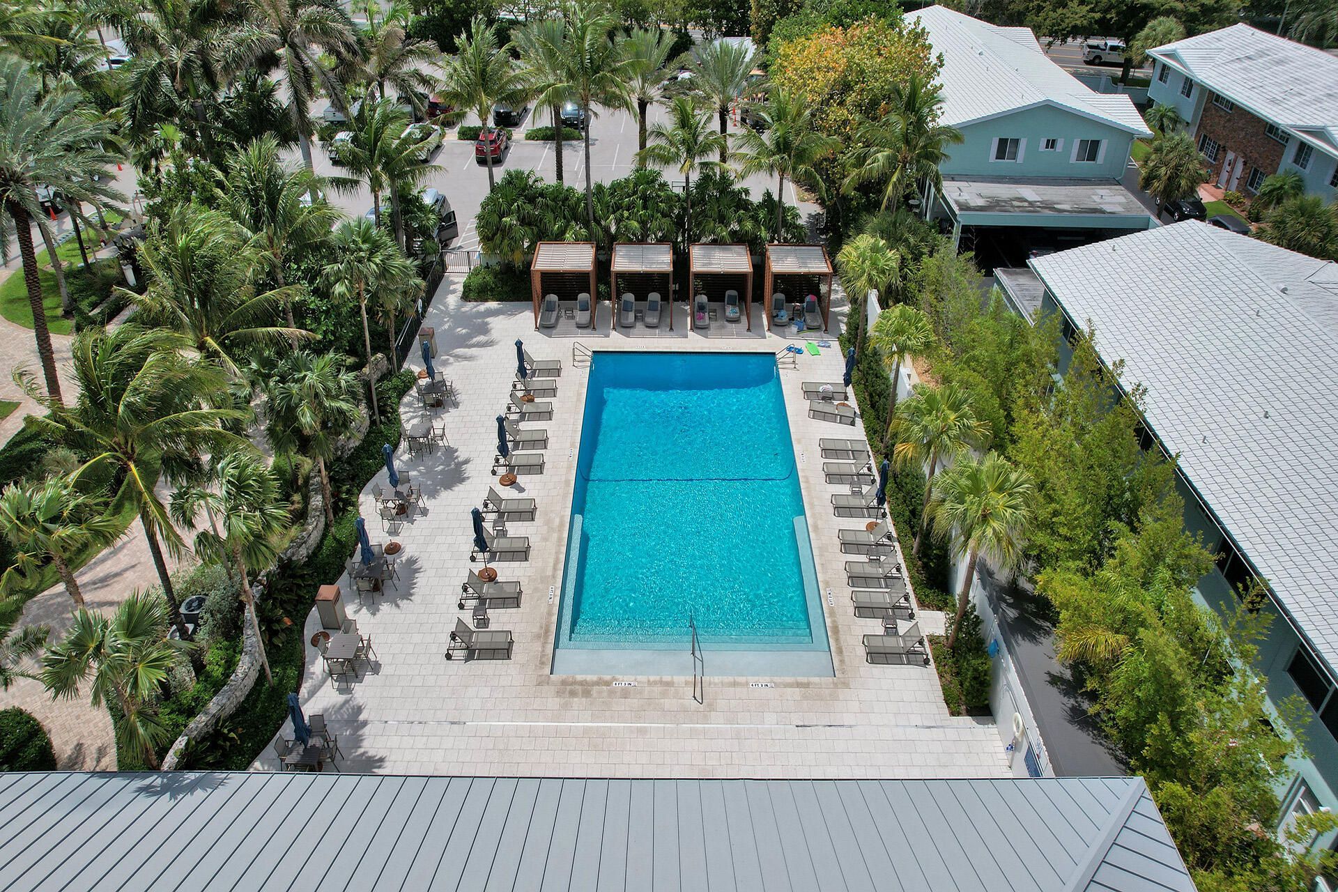 7 Tahoe Lane, Sea Ranch Lakes, FL 33308 Photo