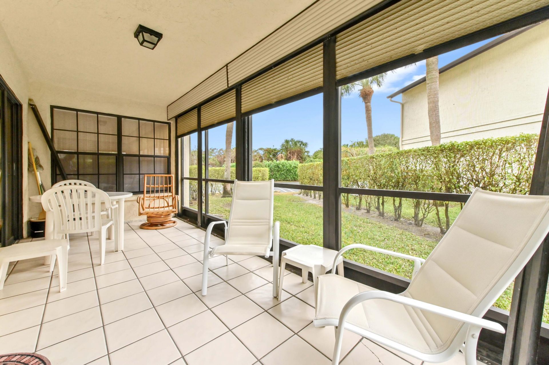 3385 Jog Park Drive, Greenacres, FL 33467 Photo