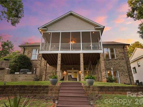 410 Plantation Way , Mount Gilead, NC 27306