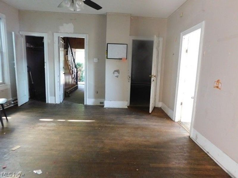75 E Bridge Street, Berea, OH 44017 Photo 6