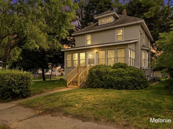 2244 Fuller Avenue NE, Grand Rapids, MI 49505