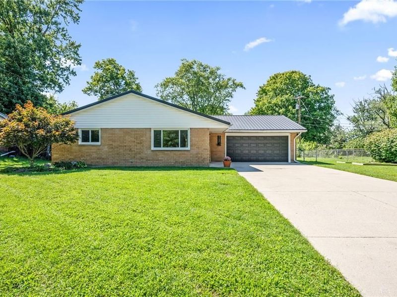 4095 Raymond Drive, Enon Vlg, OH 45323 Photo 1
