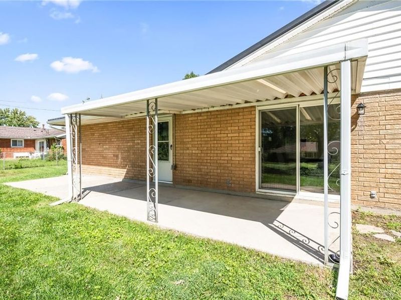 4095 Raymond Drive, Enon Vlg, OH 45323 Photo 32
