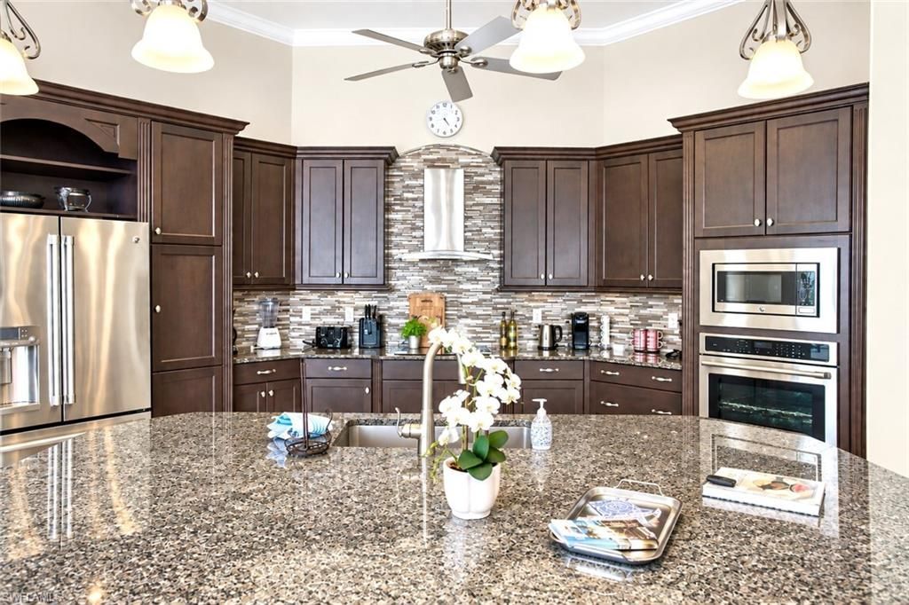 2368 Coral Point Dr, Cape Coral, FL 33990 Photo