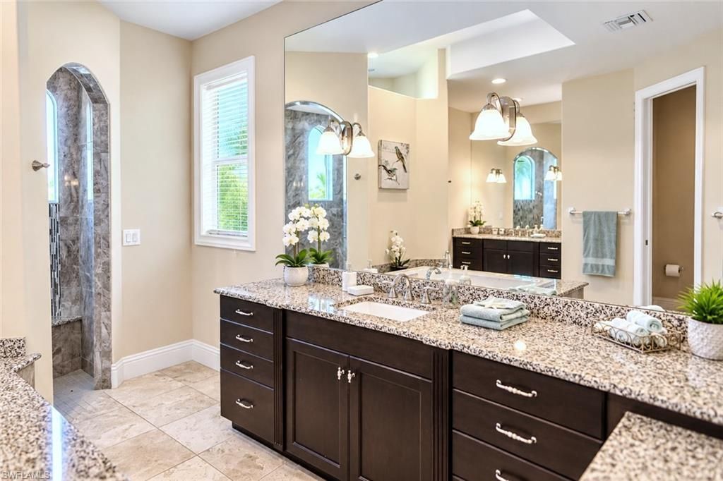 2368 Coral Point Dr, Cape Coral, FL 33990 Photo