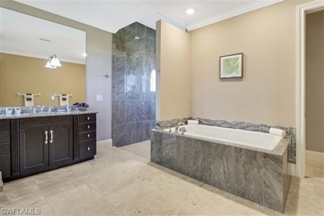 2368 Coral Point Dr, Cape Coral, FL 33990 Photo