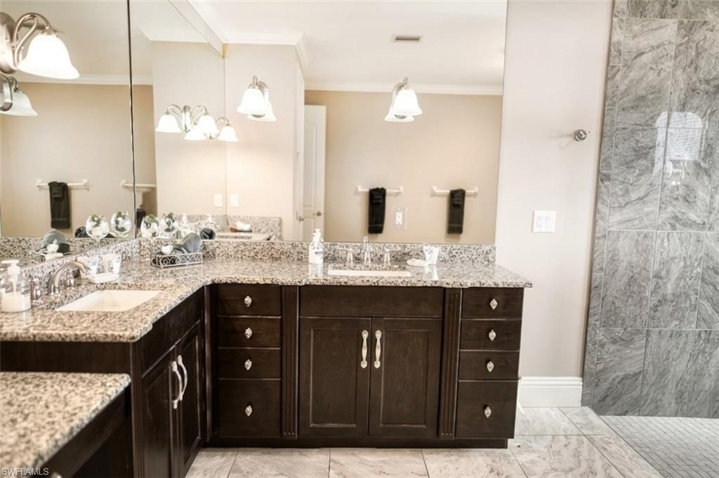 2368 Coral Point Dr, Cape Coral, FL 33990 Photo