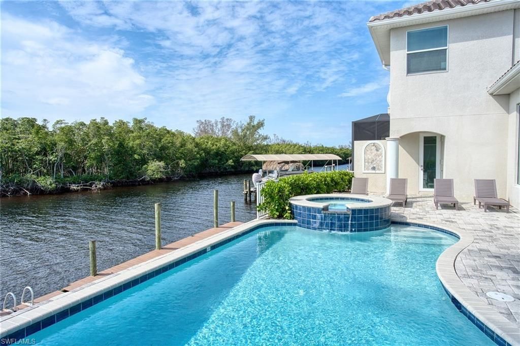 2368 Coral Point Dr, Cape Coral, FL 33990 Photo