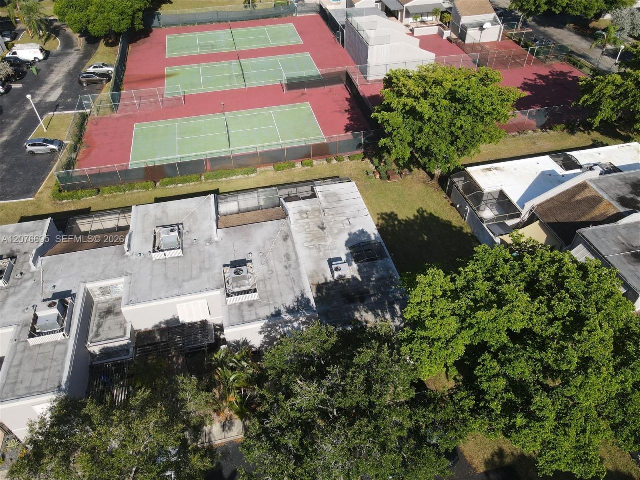 1541 NW 113th Ave , Pembroke Pines, FL 33026 Photo