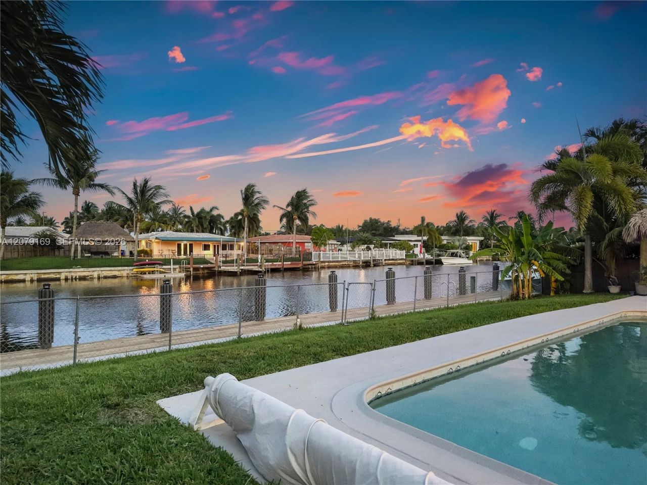 380 SE 1st Ter , Pompano Beach, FL 33060 Photo