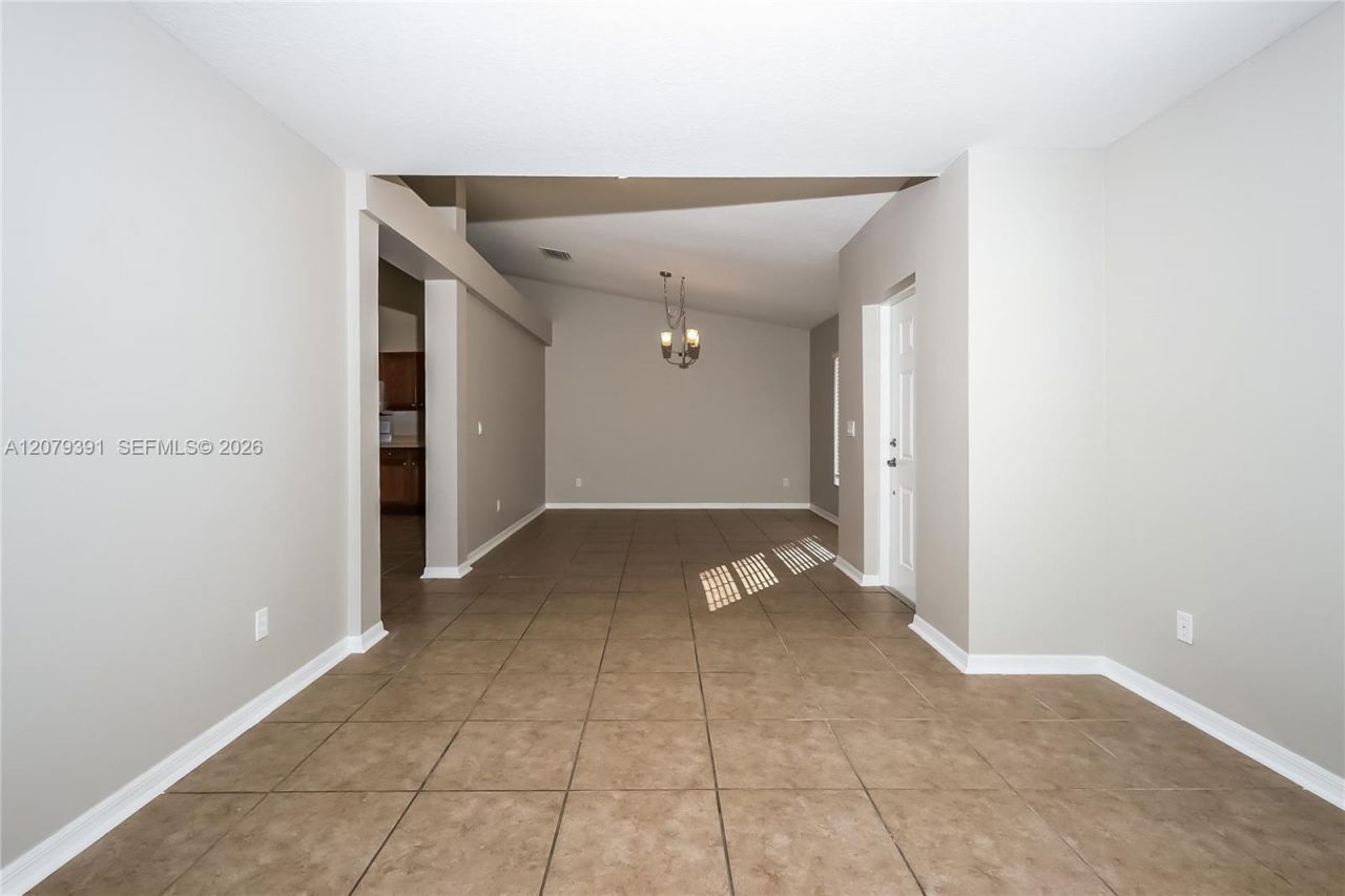1219 SW Eleuthera Ave, Port Saint Lucie, FL 34953 Photo