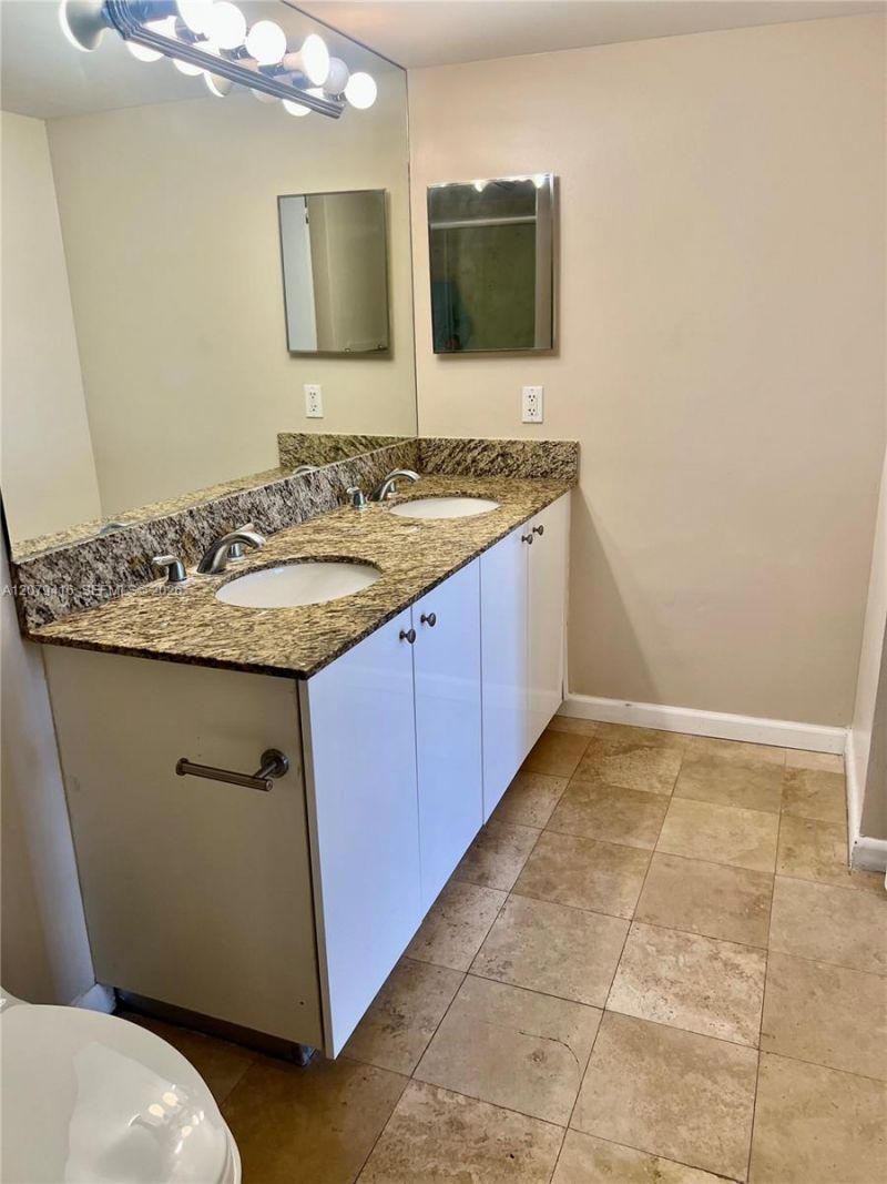 3300 NE 191st St, Unit 1615, Aventura, FL 33180 Photo
