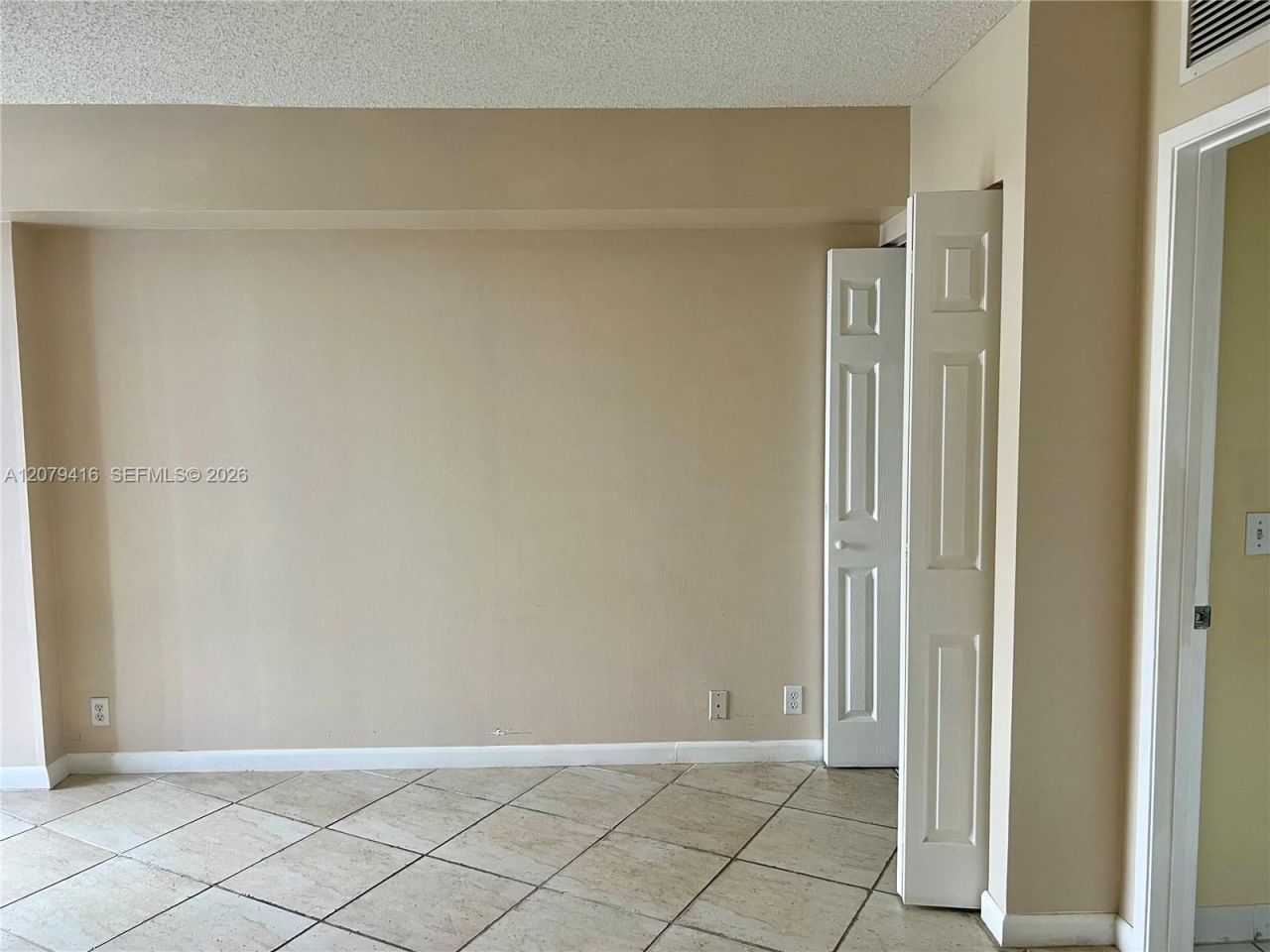 3300 NE 191st St, Unit 1615, Aventura, FL 33180 Photo