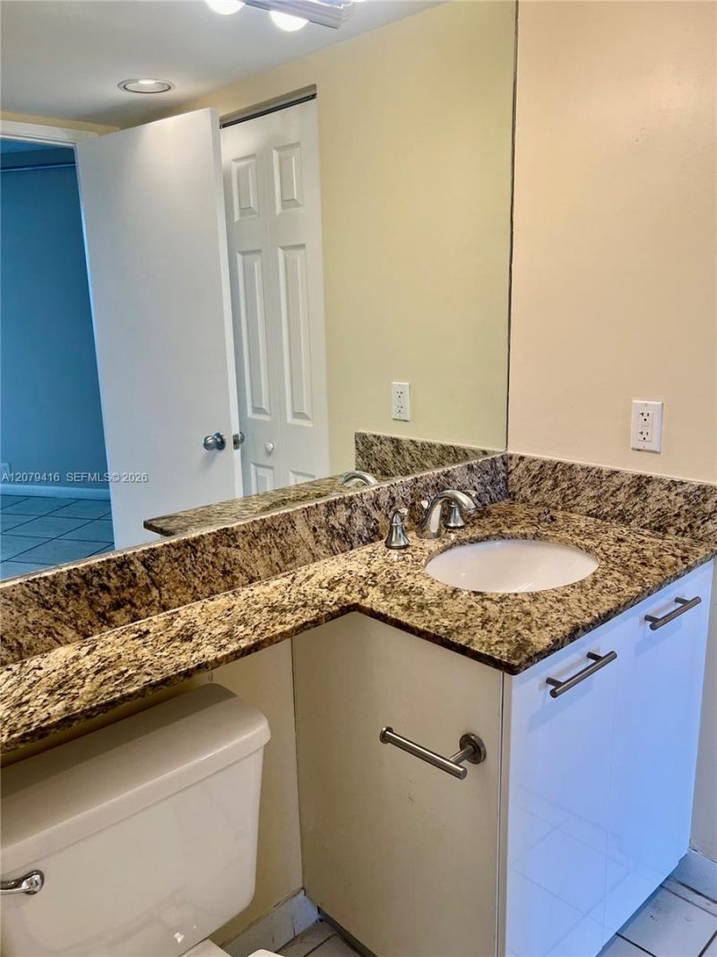 3300 NE 191st St, Unit 1615, Aventura, FL 33180 Photo