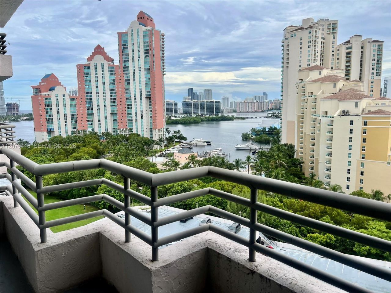 3300 NE 191st St, Unit 1615, Aventura, FL 33180 Photo