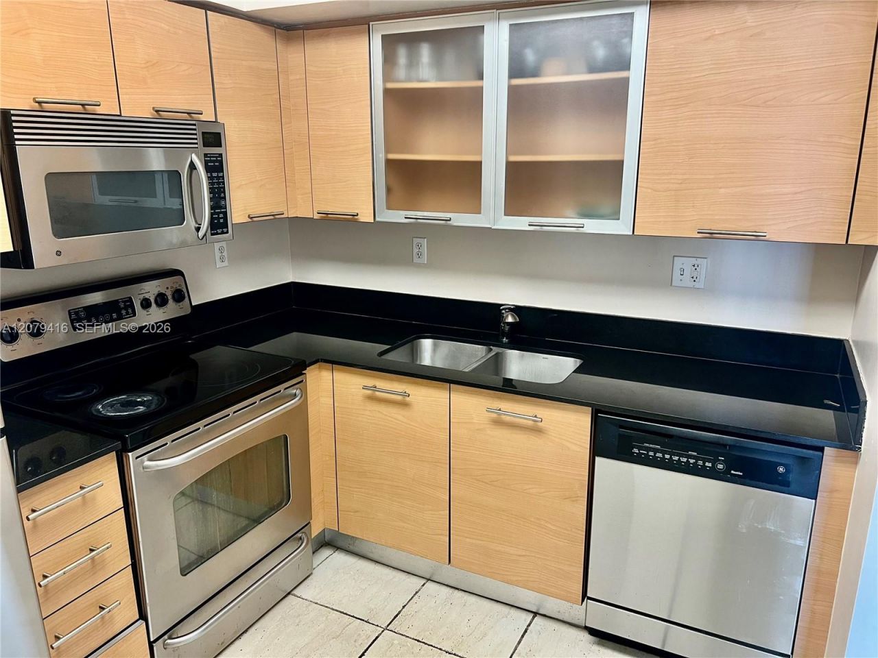 3300 NE 191st St, Unit 1615, Aventura, FL 33180 Photo