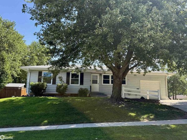 1804 Hillcrest Drive, Atlantic, IA 50022
