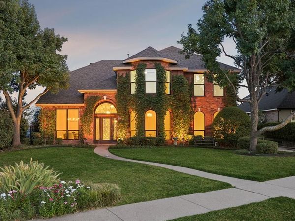 9910 Lincolnshire Lane, Rowlett, TX 75087