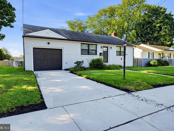410 4TH AVENUE, BELLMAWR, NJ 08031