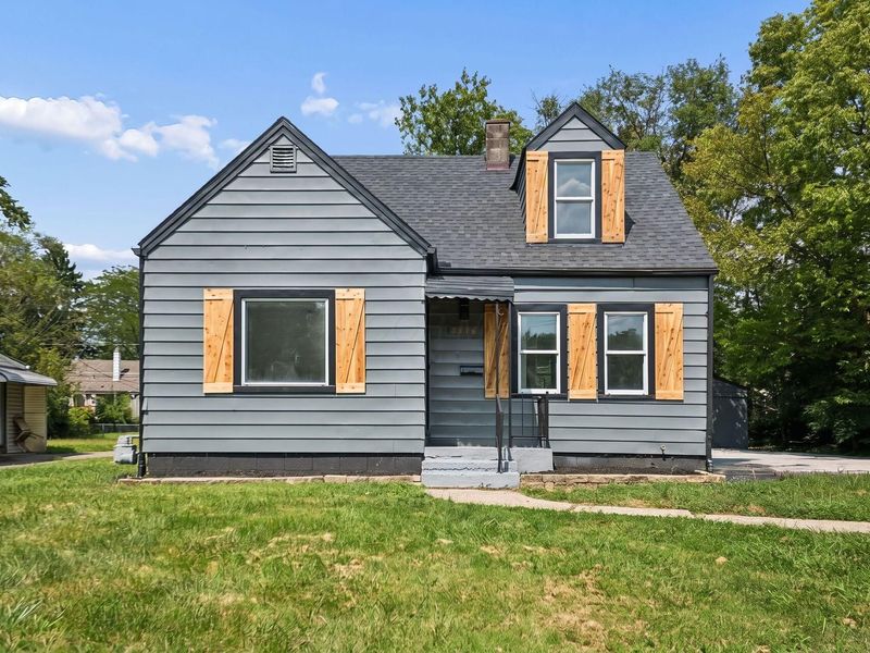 2476 Argyle Drive , Columbus, OH 43219 Photo 2