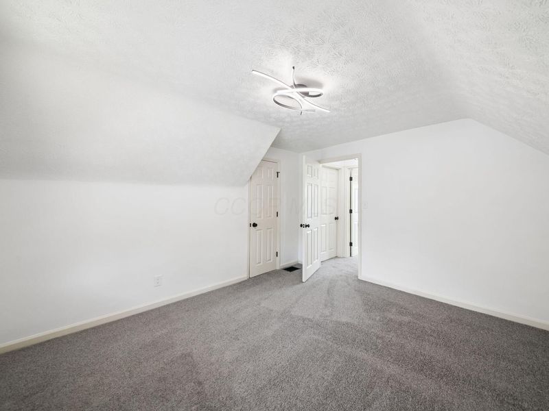 2476 Argyle Drive , Columbus, OH 43219 Photo 34