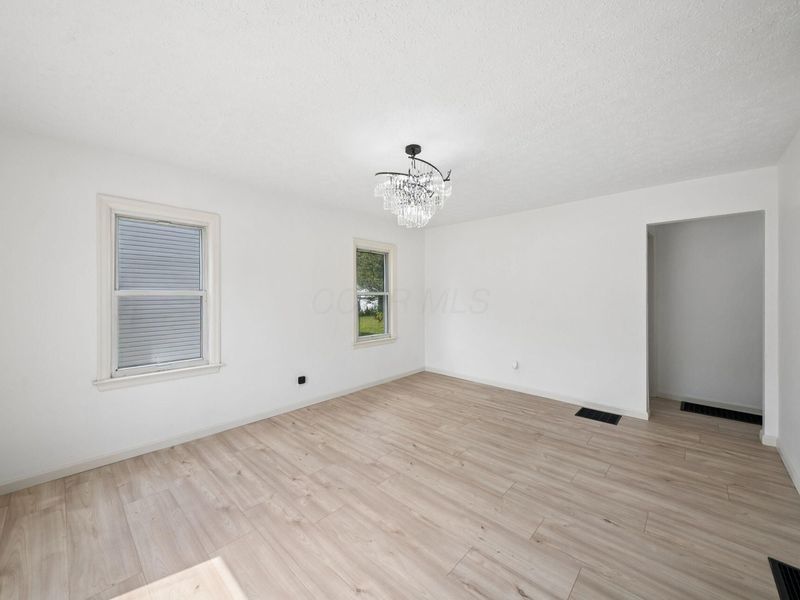 2476 Argyle Drive , Columbus, OH 43219 Photo 8