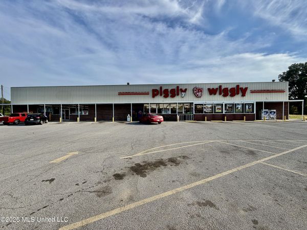 500 Mississippi 8 , Rosedale, MS 38769