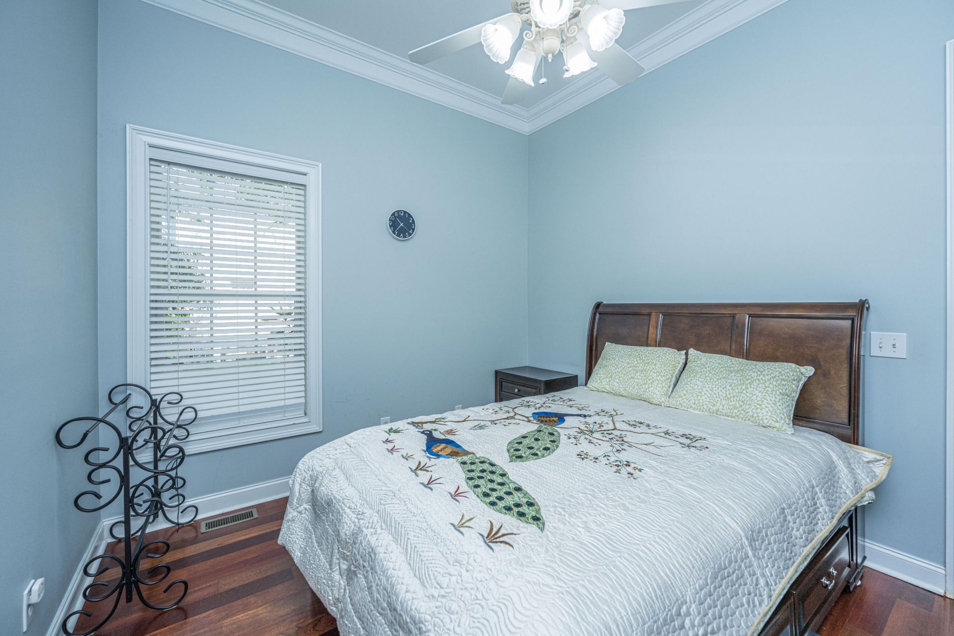 136 Welchman Avenue Photo 36