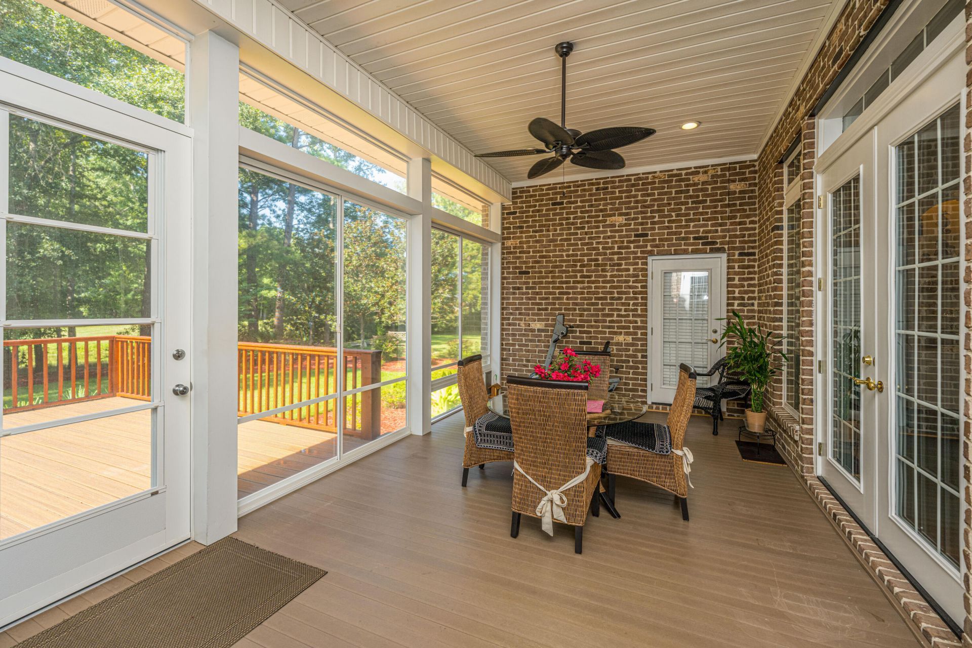 136 Welchman Avenue Photo 41