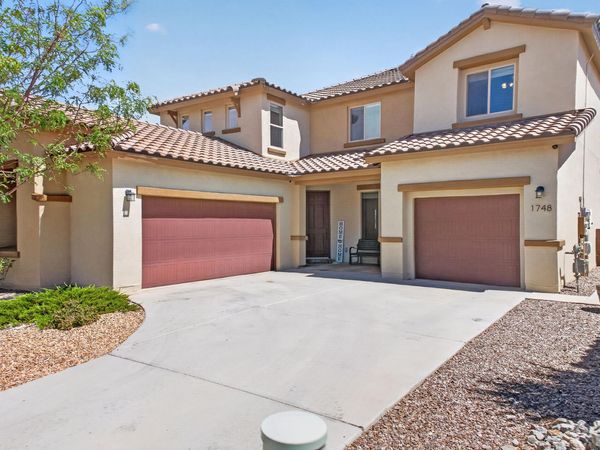 1748 Cooke Canyon Drive NW, Albuquerque, NM 87120