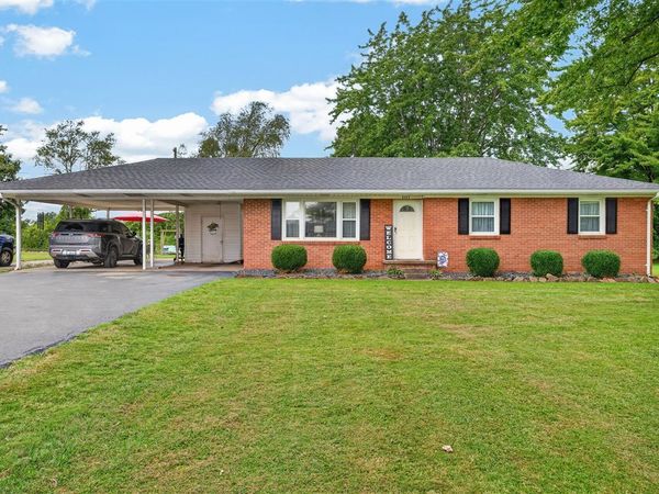 3559 Lewisburg Road , Russellville, KY 42276