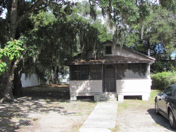 215 Dix Avenue, Ormond Beach, FL 32174