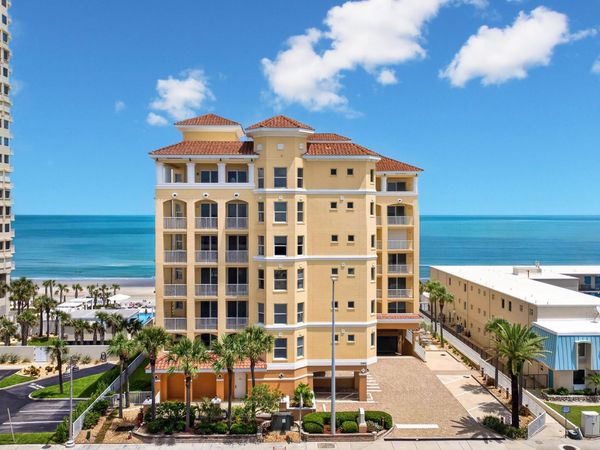 3343 S Atlantic Avenue, Unit 204, Daytona Beach Shores, FL 32118