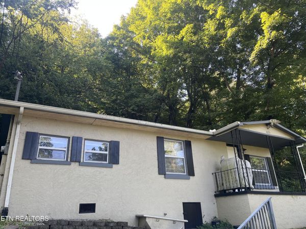 4625 Carver Rd , Knoxville, TN 37918