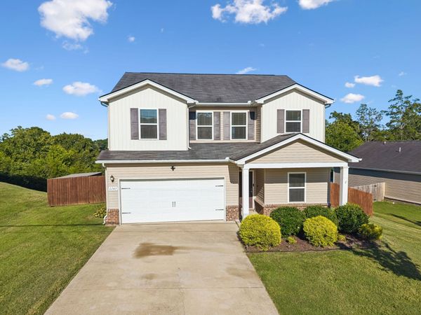 2247 Bee Hive Dr , Columbia, TN 38401