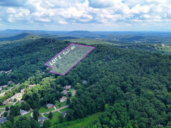 2 Post Oak Dr , Unit 2, Ooltewah, TN 37363