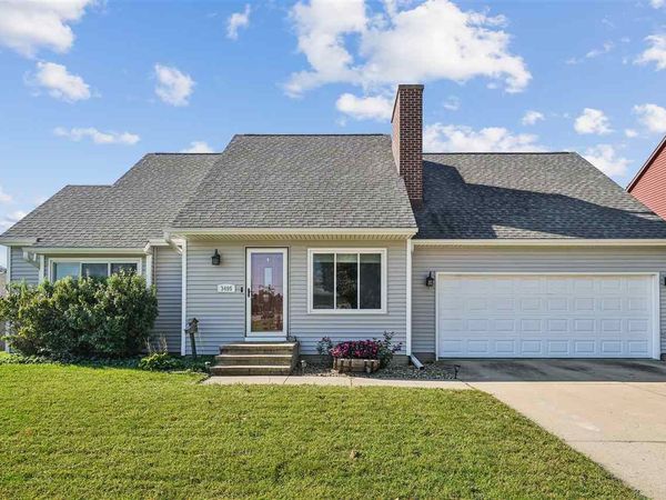 3495 28th Avenue, Marion, IA 52302