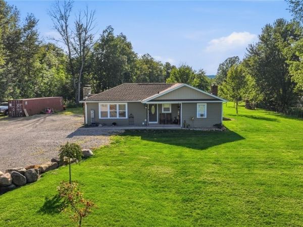12684 Taylor Wells Road , Chardon, OH 44024