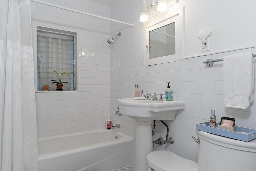 629 N Lakeside Drive, Lake Worth Beach, FL 33460 Photo
