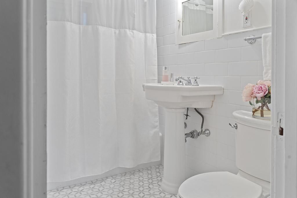 629 N Lakeside Drive, Lake Worth Beach, FL 33460 Photo