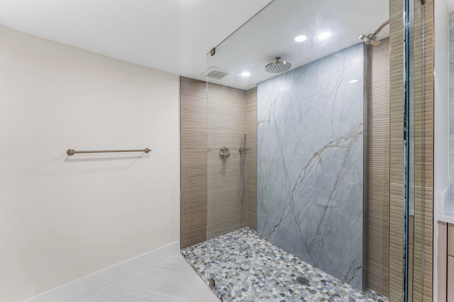 3360 S Ocean Boulevard, Unit 2 G I, Palm Beach, FL 33480 Photo